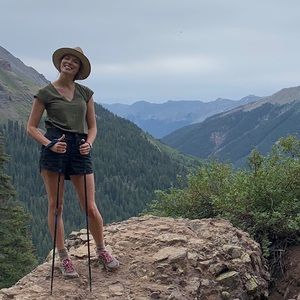 Meet your Posher, Natalie